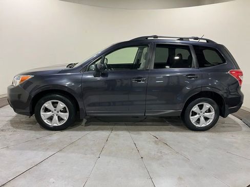 Used 2014 Subaru Forester 2.5i Premium w/ All-Weather Package AWD/4WD image 8