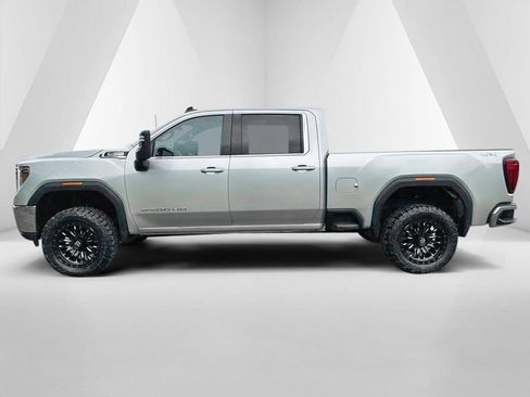 Used 2021 GMC Sierra 2500 SLE AWD/4WD image 4