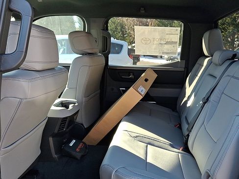 New 2026 Toyota Tundra Limited AWD/4WD image 9