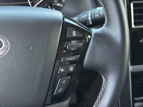Used 2023 INFINITI QX80 Premium Select w/ All-Season Package AWD/4WD image 24