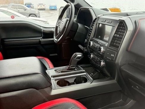 Used 2018 Ford F150 Lariat w/ Equipment Group 502A Luxury image 14