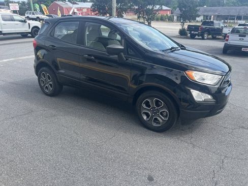 Certified 2020 Ford EcoSport S FWD image 5