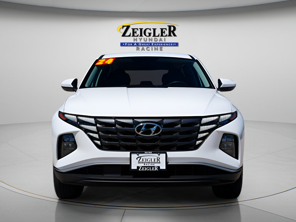 Certified 2024 Hyundai Tucson SE AWD/4WD image 2