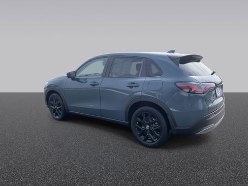 Used 2025 Honda HR-V Sport image 7