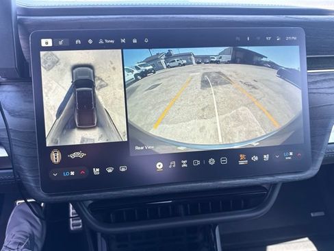 Used 2022 Rivian R1T Adventure AWD/4WD image 29
