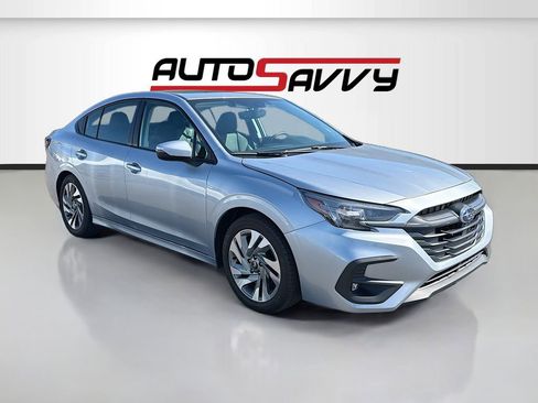 Used 2025 Subaru Legacy Limited AWD/4WD image 1