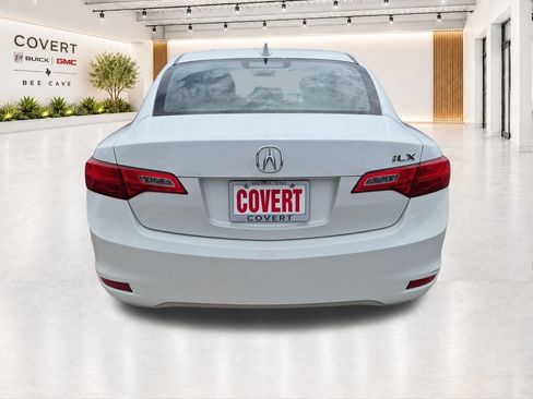 Used 2015 Acura ILX w/ Technology Package FWD image 9