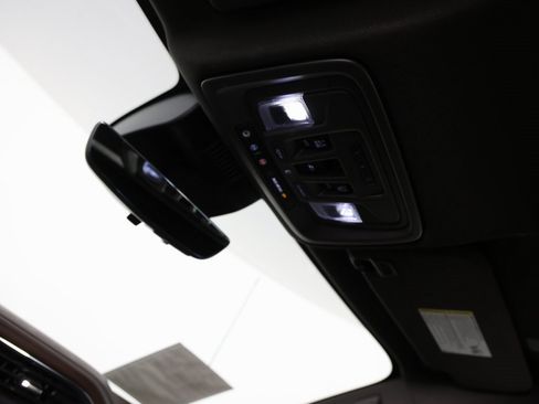 Certified 2025 GMC Sierra 3500 Denali w/ Denali Reserve Package image 26