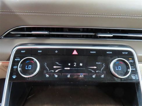Used 2024 Genesis GV80 3.5T Advanced AWD/4WD image 34
