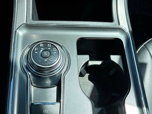 Used 2022 Ford Edge ST-Line image 17