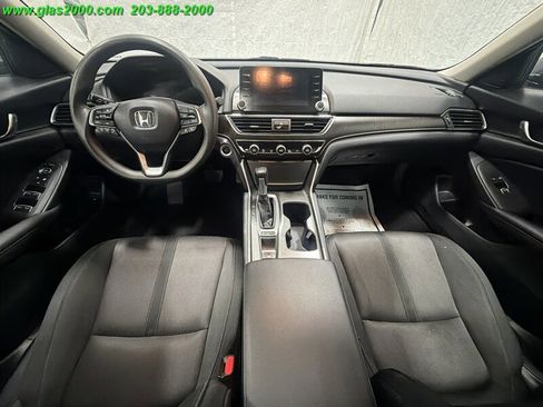Used 2020 Honda Accord EX image 6