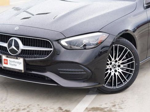 Used 2023 Mercedes-Benz C 300 Sedan image 4