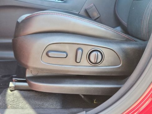 Used 2022 Chevrolet Equinox RS w/ LPO, Floor Liner Package image 20