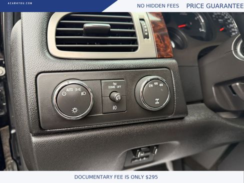 Used 2014 GMC Sierra 3500 Denali image 21