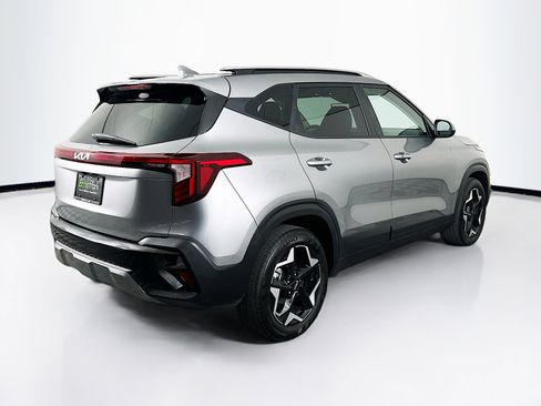 Used 2025 Kia Seltos S image 9