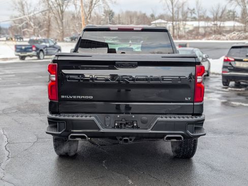 Used 2022 Chevrolet Silverado 1500 LT Trail Boss image 10