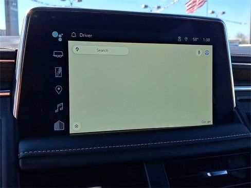 Used 2024 Chevrolet Suburban Premier image 16