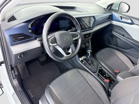 Used 2023 Volkswagen Taos SE FWD image 9