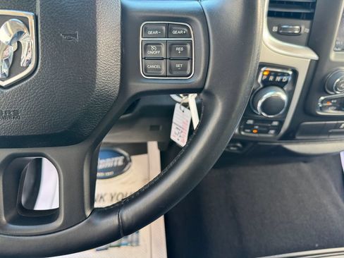 Used 2019 RAM 1500 Big Horn AWD/4WD image 12