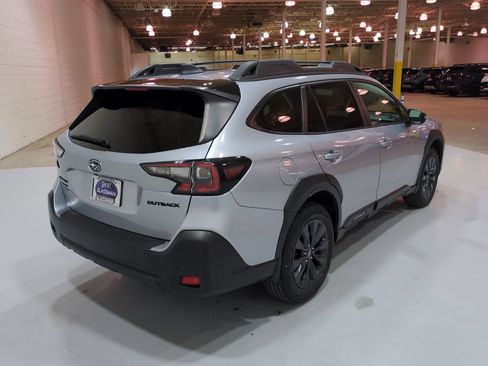 Certified 2024 Subaru Outback Onyx Edition AWD/4WD image 3