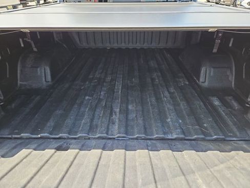 Used 2022 Chevrolet Silverado 1500 LTZ w/ LTZ Convenience Package II AWD/4WD image 20