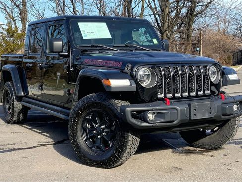 Used 2020 Jeep Gladiator Rubicon image 2