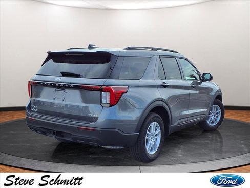 New 2026 Ford Explorer Active image 24