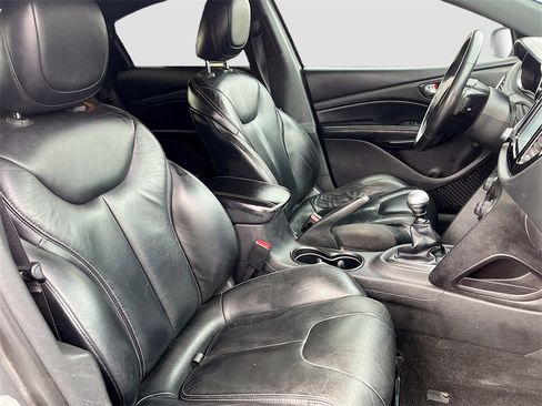 Used 2013 Dodge Dart Limited w/ Premium Group image 26
