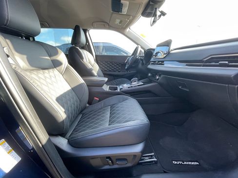 Used 2022 Mitsubishi Outlander SEL image 21