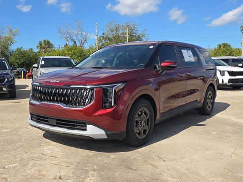 New 2026 Kia Carnival FWD image 4