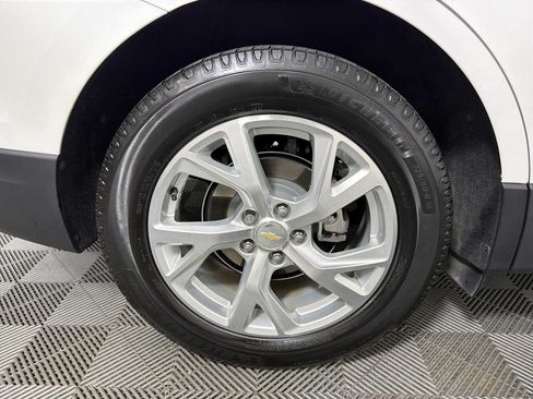 Used 2021 Chevrolet Equinox Premier FWD image 15
