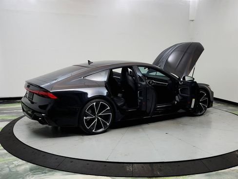 Used 2022 Audi RS 7 Sportback AWD/4WD image 11