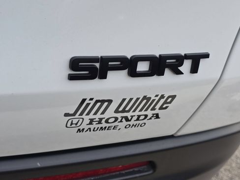 Certified 2024 Honda HR-V Sport image 12
