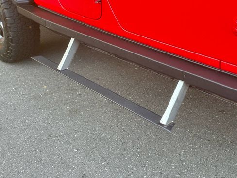 Used 2020 Jeep Gladiator Rubicon image 34