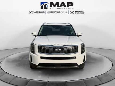 Used 2021 Kia Telluride EX w/ EX Premium Package image 8