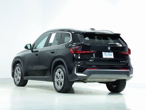 Used 2023 BMW X1 xDrive28i image 4