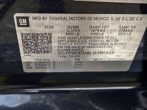 Used 2020 GMC Sierra 1500 SLT RWD image 34