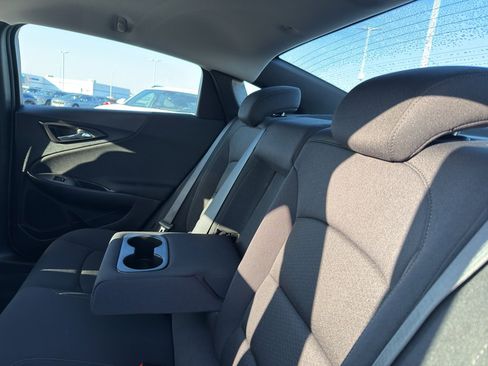 Used 2024 Chevrolet Malibu LT image 33