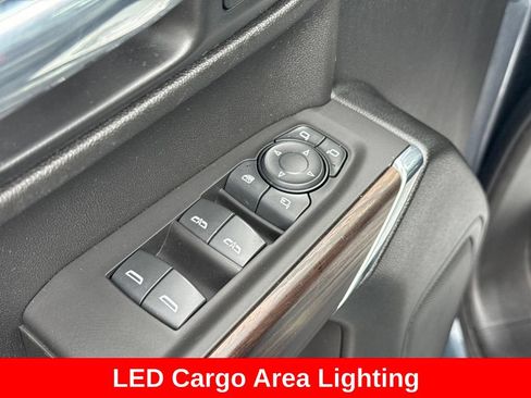Used 2021 GMC Sierra 1500 SLT w/ SLT Premium Package AWD/4WD image 38