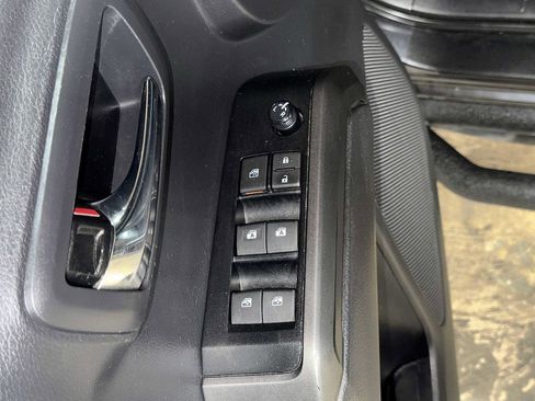 Used 2023 Toyota Tacoma TRD Sport AWD/4WD image 23