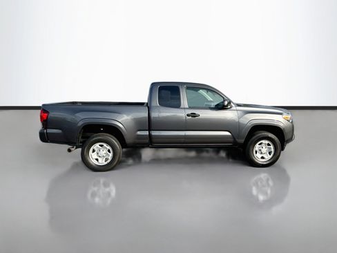 Used 2022 Toyota Tacoma SR RWD image 8