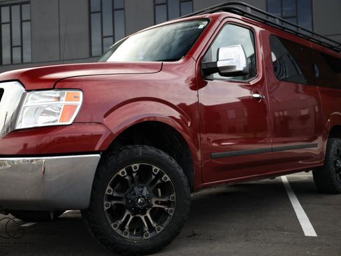 Used 2020 Nissan NV 3500 SV image 6