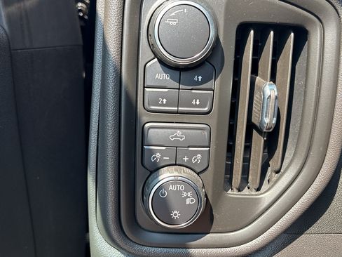Used 2023 Chevrolet Silverado 1500 Custom Trail Boss w/ LPO, Dark Essentials Package AWD/4WD image 24