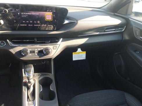 New 2025 Buick Envista Preferred w/ Convenience I Package image 20