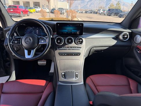 Used 2020 Mercedes-Benz GLC 300 4MATIC Coupe image 20