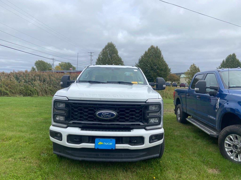 Used 2024 Ford F350 XL w/ STX Appearance Package AWD/4WD image 2