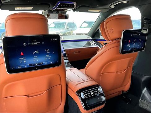 Certified 2023 Mercedes-Benz S 500 4MATIC image 24