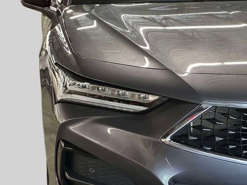 Used 2023 Acura TLX w/ Technology Package FWD image 9