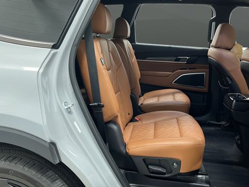 Used 2024 Kia Telluride EX X-Line AWD/4WD image 25