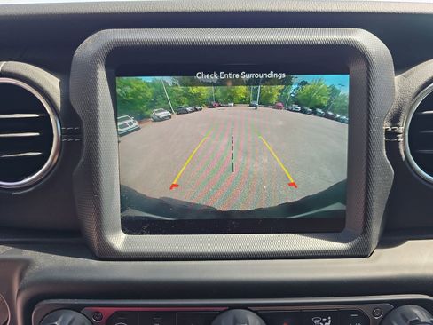 Used 2023 Jeep Wrangler Unlimited Rubicon 4xe w/ Cold Weather Group image 25